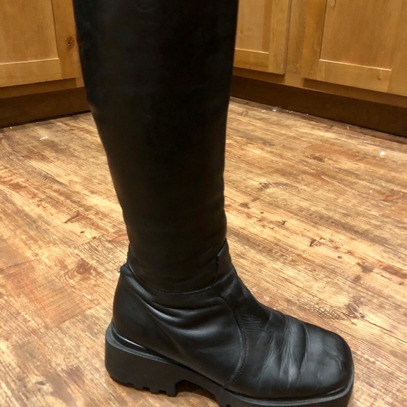 Blondo Boots - Picture 3 of 6